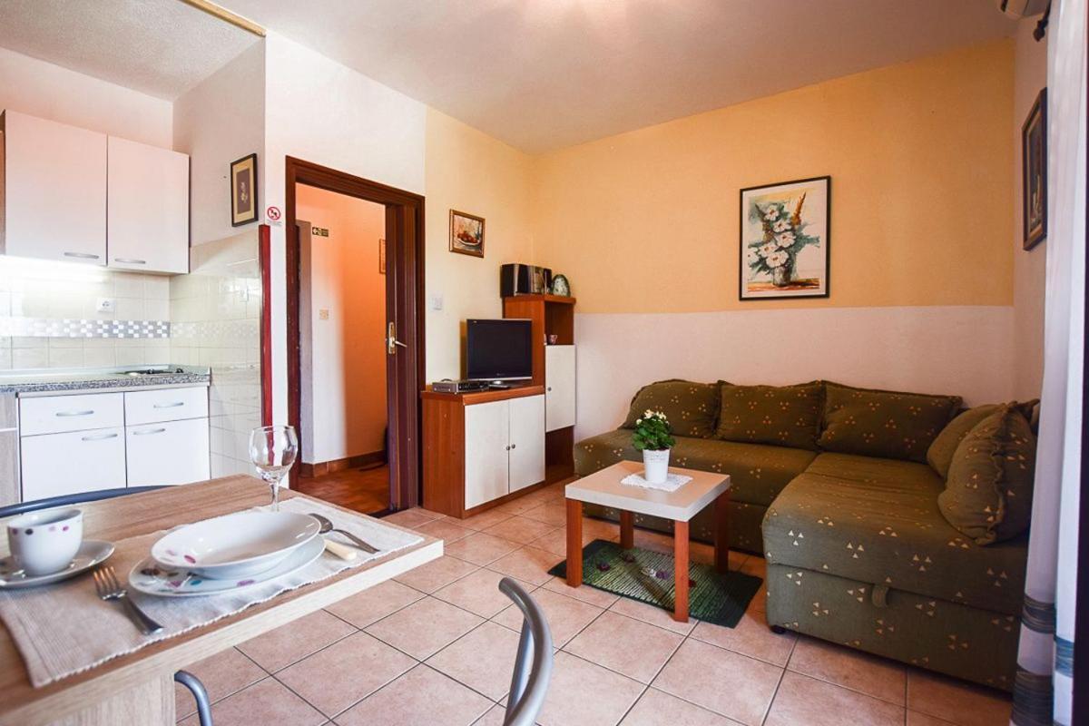 Apartments Derado スペタル エクステリア 写真